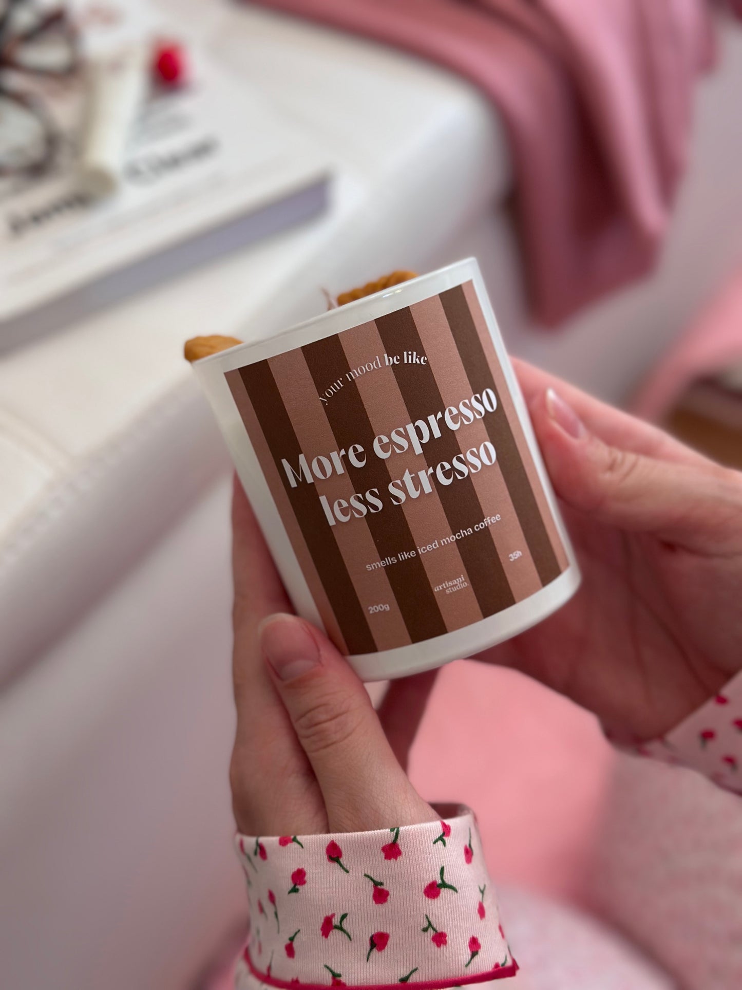 Vela "More espresso, less stresso"