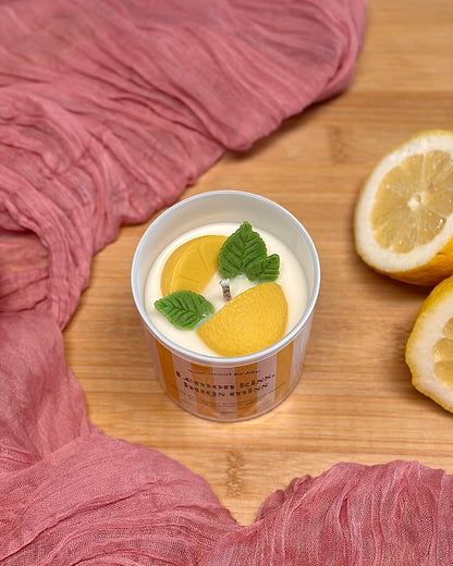 Candle "Lemon kiss, bugs miss"