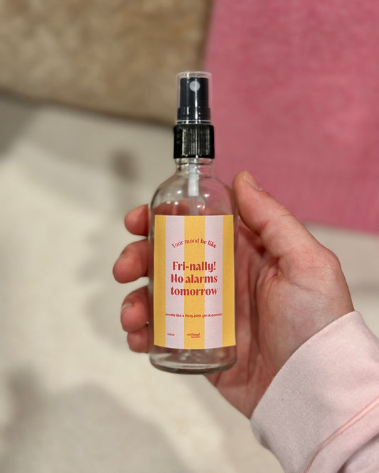 Room Spray 100ml "Fri-nally, no alarms tomorrow"