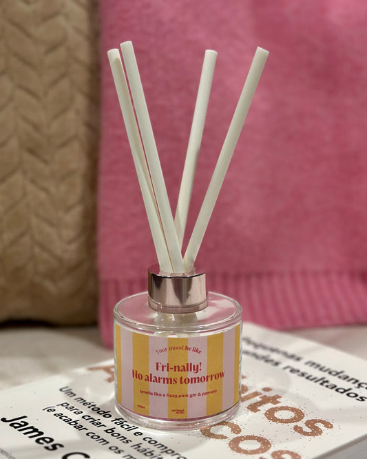 Reed Diffuser 100ml "Fri-nally, no alarms tomorrow"