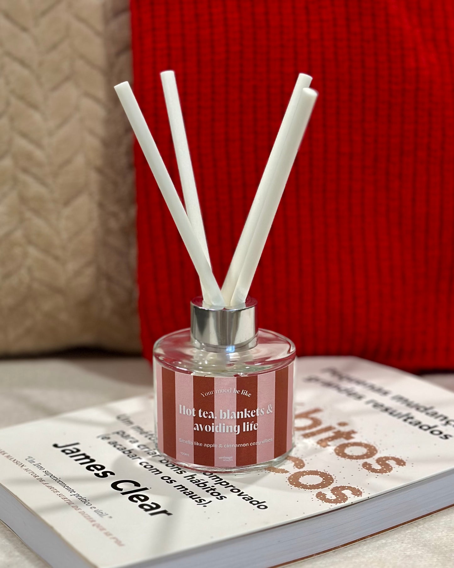 Ambientador mikado 100ml "Hot tea, blankets & avoiding life"