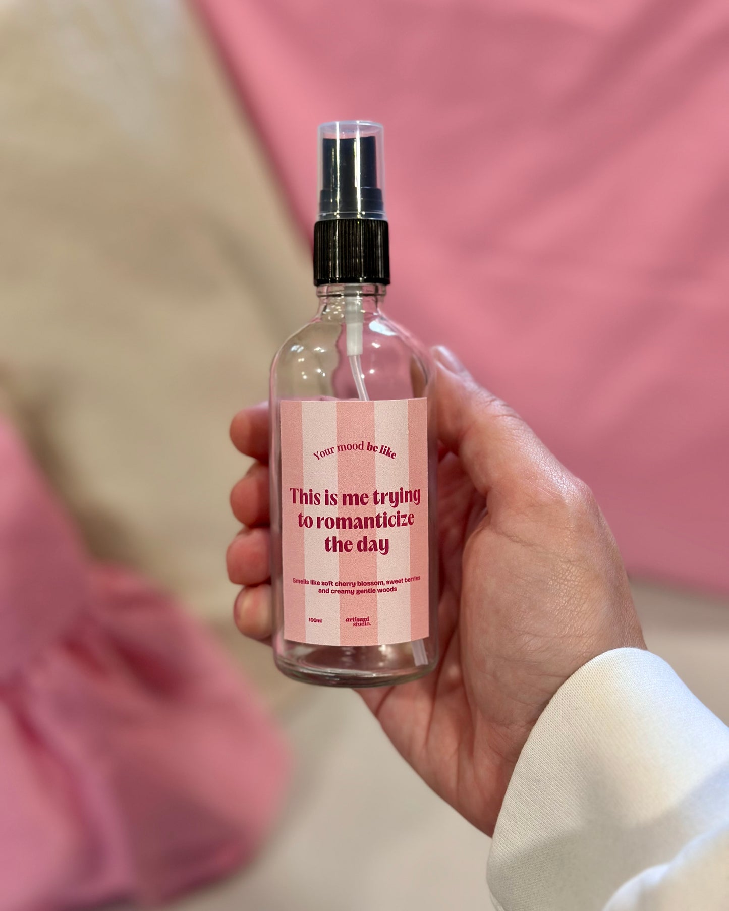 Spray de ambiente 100ml "This is me trying to romanticize the day"